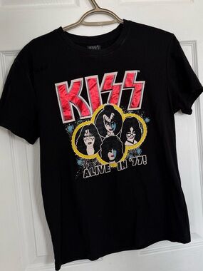 Kiss Black Graphic Tee with Red and Yellow Accents